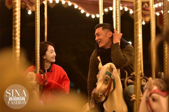 余文樂,周冬雨游園