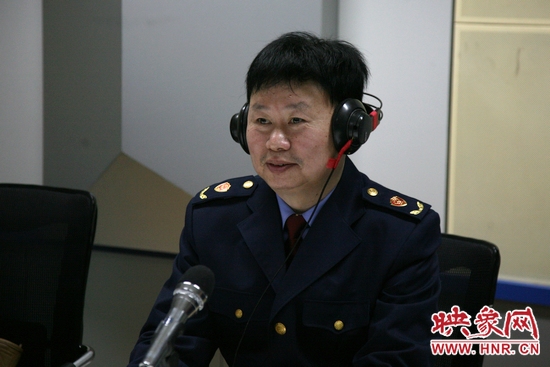 平頂山市工商局局長劉鋒做客《秀創業》 平頂山市工商局局長劉鋒做客《秀創業》