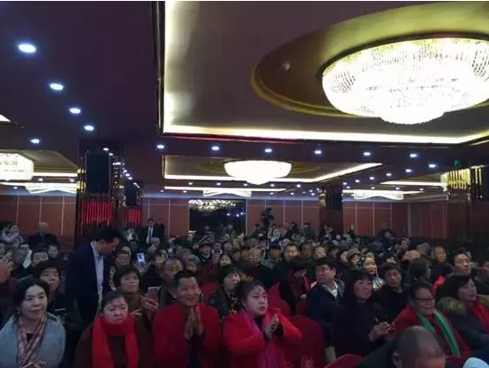 來自全國各地的戲迷朋友 來自全國各地的戲迷朋友