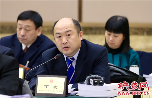 河南人大代表丁波:通過對行業的規劃吸引企業來河南發展 河南人大代表丁波:通過對行業的規劃吸引企業來河南發展