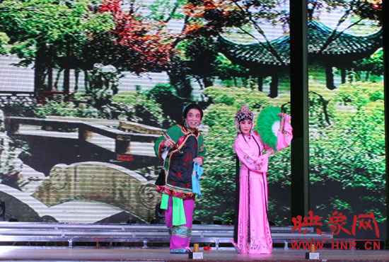 評劇《花為媒》報花名 徐俊霞飾演張五可 陳琍珉飾演阮媽 評劇《花為媒》報花名 徐俊霞飾演張五可 陳琍珉飾演阮媽