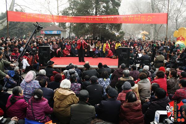 《梨園春》五年擂主爭霸賽金獎得主張艷紅演唱越調《收姜維》選段“三傳令” 《梨園春》五年擂主爭霸賽金獎得主張艷紅演唱越調《收姜維》選段“三傳令”