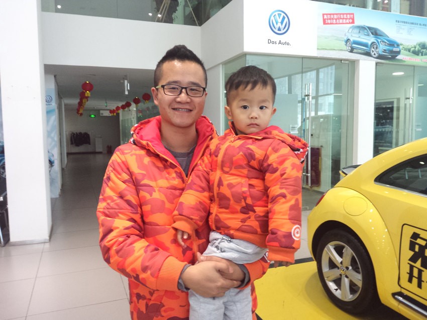 父子同款,瞧這給美的! 父子同款,瞧這給美的!