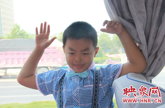 這名小記者七點多就在集合點等我們了 這名小記者七點多就在集合點等我們了