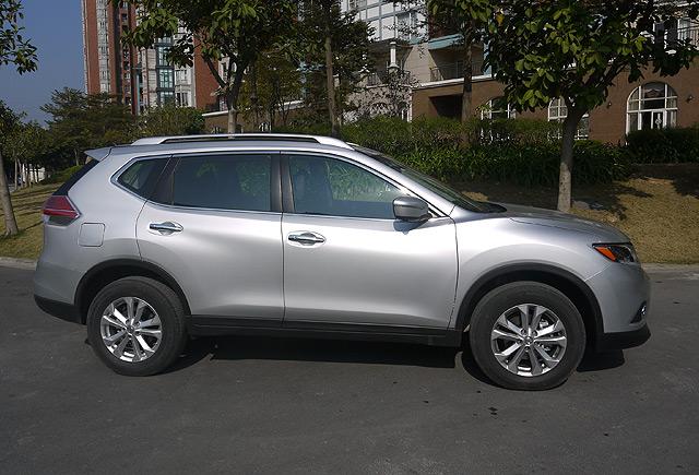 東風日產全新一代奇駿實拍