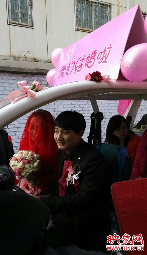 自行車隊迎親 自行車隊迎親