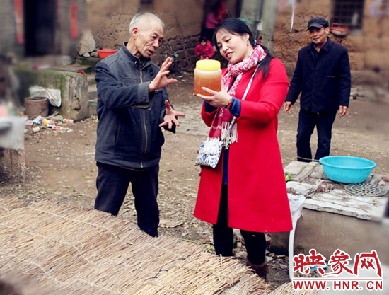 甜蜜的事業帶來煩惱 磙子營鄉2000公斤蜂蜜難銷 甜蜜的事業帶來煩惱 磙子營鄉2000公斤蜂蜜難銷