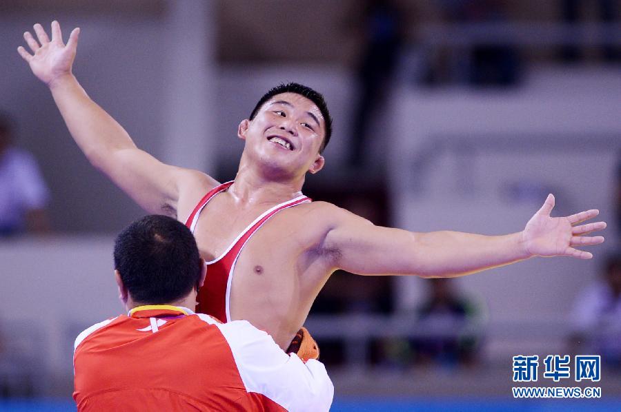 摔跤——男子古典式84公斤級:河南隊趙海軍奪冠 摔跤——男子古典式84公斤級:河南隊趙海軍奪冠