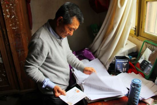 這些信成了張家的“寶貝”，哥哥張高發表示要好好收藏。