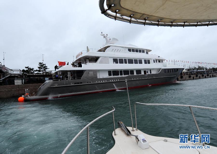 我國自主建造的大型游艇“虎鯊號(hào)”首航 我國自主建造的大型游艇“虎鯊號(hào)”首航