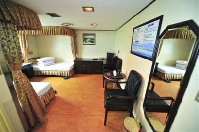 “椰香公主”號(hào)內(nèi)部設(shè)施。據(jù)記者了解,高端的豪華商務(wù)艙、特等艙、一等艙都被用于公務(wù)接待。 /CFP “椰香公主”號(hào)內(nèi)部設(shè)施。據(jù)記者了解,高端的豪華商務(wù)艙、特等艙、一等艙都被用于公務(wù)接待。 /CFP