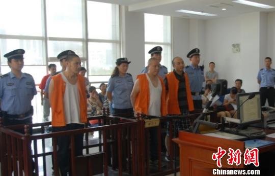 圖為庭審現場 段賢堯 攝 圖為庭審現場 段賢堯 攝