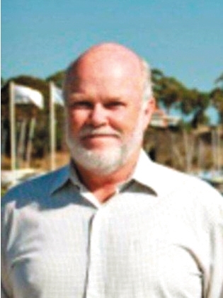 多名馬航MH17乘客生前影像盤點(diǎn)(組圖) 多名馬航MH17乘客生前影像盤點(diǎn)(組圖)