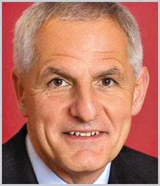 多名馬航MH17乘客生前影像盤點(diǎn)(組圖) 多名馬航MH17乘客生前影像盤點(diǎn)(組圖)