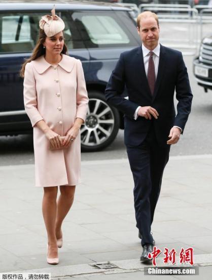 當地時間2015年3月9日,英國倫敦,威斯敏斯特大教堂,英國皇室參加英聯邦紀念儀式。 當地時間2015年3月9日,英國倫敦,威斯敏斯特大教堂,英國皇室參加英聯邦紀念儀式。