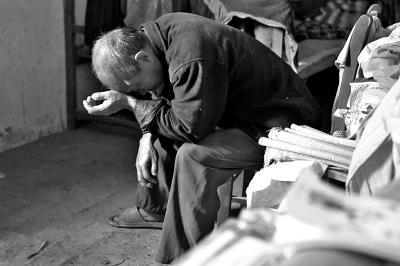 妞妞的爺爺至今仍深陷自責與悲傷之中,不能自拔。