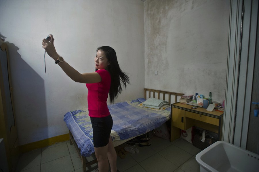 實拍膠囊公寓里的青春 實拍膠囊公寓里的青春