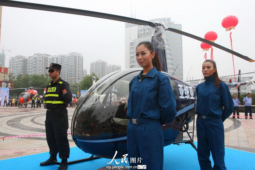 河南開封首家飛機4S店正式營業 河南開封首家飛機4S店正式營業