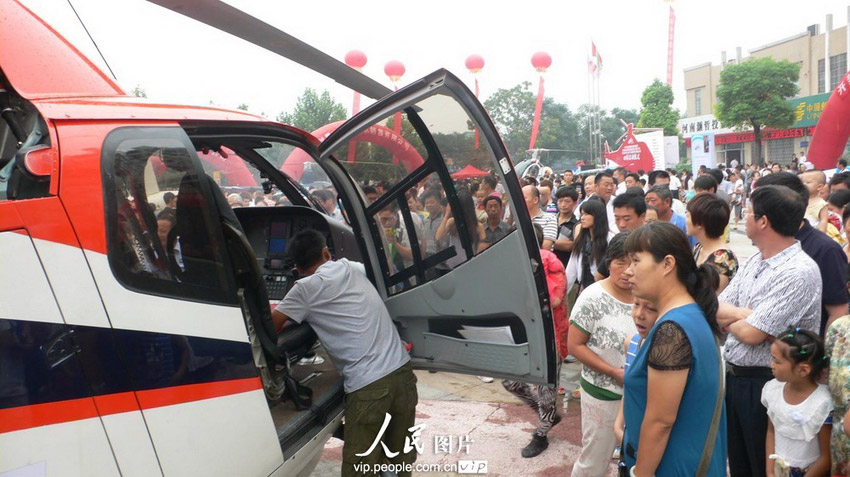 河南開封首家飛機4S店正式營業 河南開封首家飛機4S店正式營業