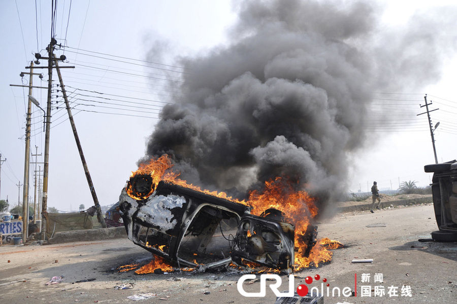 印度大罷工演變為暴力沖突