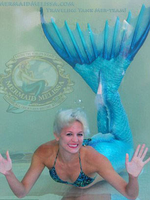 "美人魚情侶"的唯美愛情 "美人魚情侶"的唯美愛情