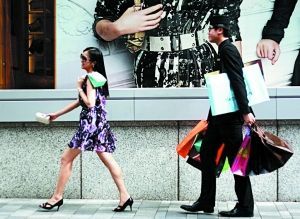 香港購物，普遍低于平日八折