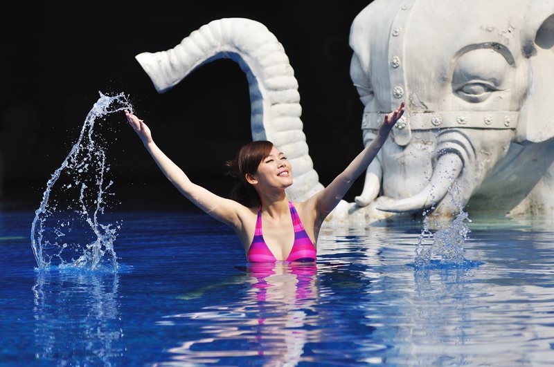 情人節峨眉山“私人訂制”現實版“冰雪奇緣” 情人節峨眉山“私人訂制”現實版“冰雪奇緣”