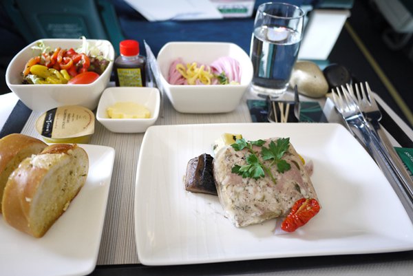 飛機(jī)上高技巧點(diǎn)餐攻略 飛機(jī)上高技巧點(diǎn)餐攻略