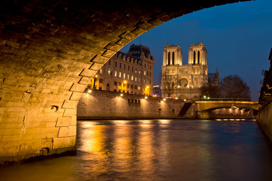 走進巴黎的城市之光 重溫法國經典景點(圖) 走進巴黎的城市之光 重溫法國經典景點(圖)