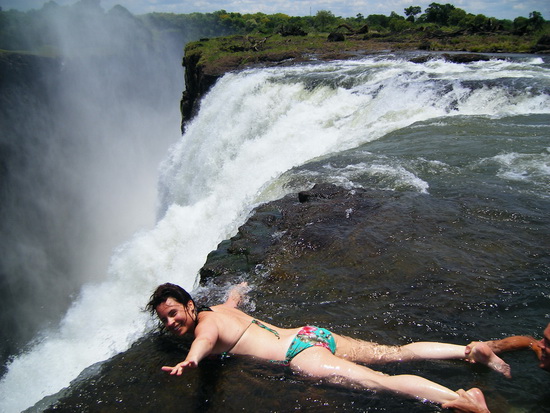 贊比亞的魔鬼游泳池 贊比亞的魔鬼游泳池