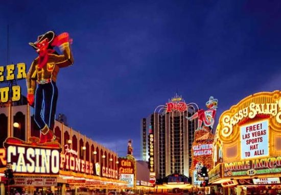 出軌指數:★★★★ 出軌指數:★★★★