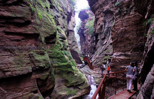 帶你走進5A景區“新兵”龍潭大峽谷 帶你走進5A景區“新兵”龍潭大峽谷