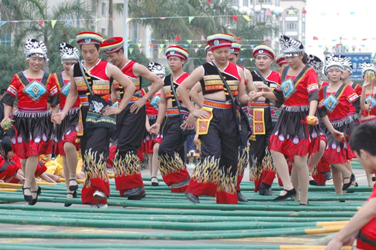 三月三 赴一場節會的旅行 三月三 赴一場節會的旅行