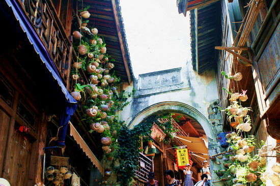 體驗江南式休閑 市井間品味悠然時光 體驗江南式休閑 市井間品味悠然時光