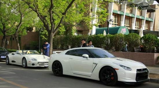 網傳王爍的500萬豪車 網傳王爍的500萬豪車