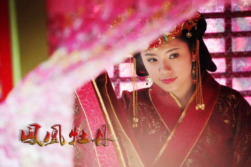 電視劇《鳳凰牡丹》精彩劇照 電視劇《鳳凰牡丹》精彩劇照