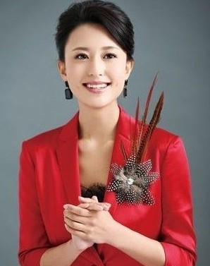 曝央視主持張蕾嫁億萬(wàn)富商 曝央視主持張蕾嫁億萬(wàn)富商