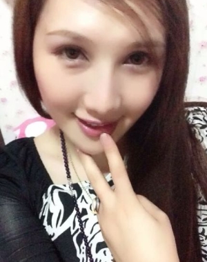 女主角生活照 女主角生活照