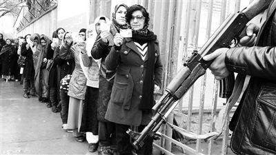 4月5日,阿富汗總統大選投票工作進行 4月5日,阿富汗總統大選投票工作進行