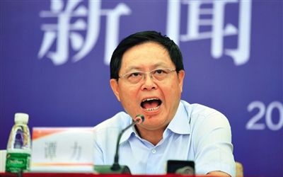 譚力 男,1955年10月生,漢族,重慶市人,大學學歷,有知青經歷。2009年3月前,一直在四川工 譚力 男,1955年10月生,漢族,重慶市人,大學學歷,有知青經歷。2009年3月前,一直在四川工