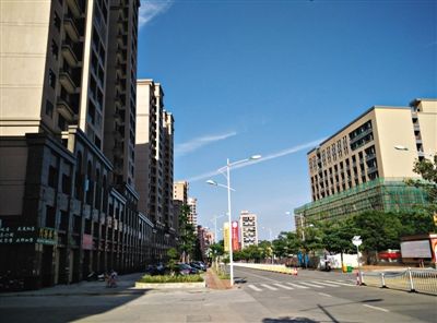 5月12日,泉州洛江區雙陽。知情人稱,徐鋼任期內,在洛江區任職的謝清平協助徐鋼的表親在這里拿地。 5月12日,泉州洛江區雙陽。知情人稱,徐鋼任期內,在洛江區任職的謝清平協助徐鋼的表親在這里拿地。