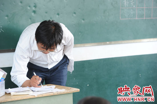 圖為王格現在課堂上。 圖為王格現在課堂上。