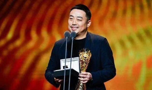 劉國梁豪宅曝光 客廳不放茶幾放乒乓球桌 劉國梁豪宅曝光 客廳不放茶幾放乒乓球桌