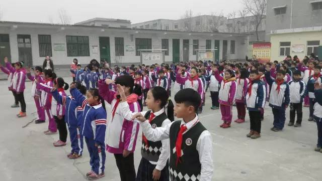 關愛留守兒童送溫暖,帶去我們冬日的關愛 關愛留守兒童送溫暖,帶去我們冬日的關愛