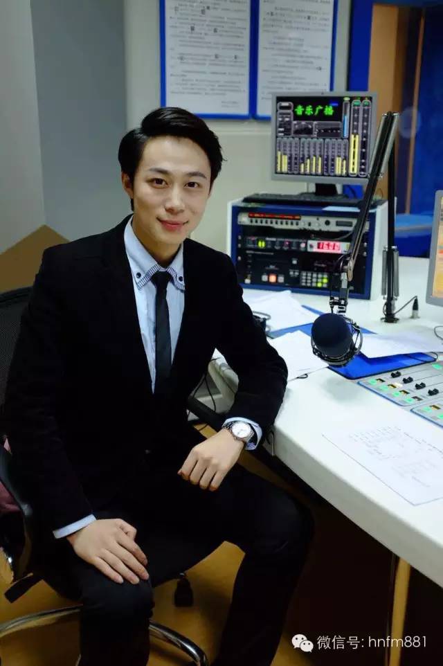 以及我們881的小鮮肉 — 思嘉??！