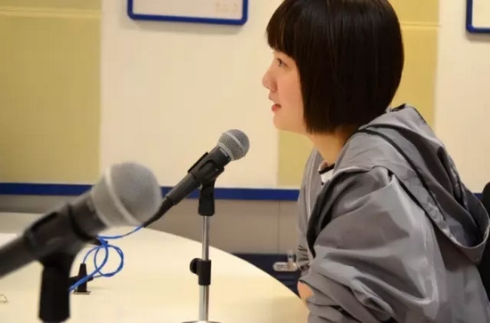 360°無死角，純素顏依舊那么美。這樣的顏值，你還敢說童星都長殘了？