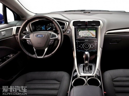 海外版蒙迪歐混動車型內飾 海外版蒙迪歐混動車型內飾