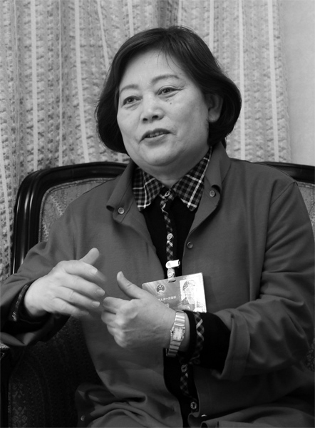 代表檔案：王繡 全國人大代表、洛陽博物館名譽館長