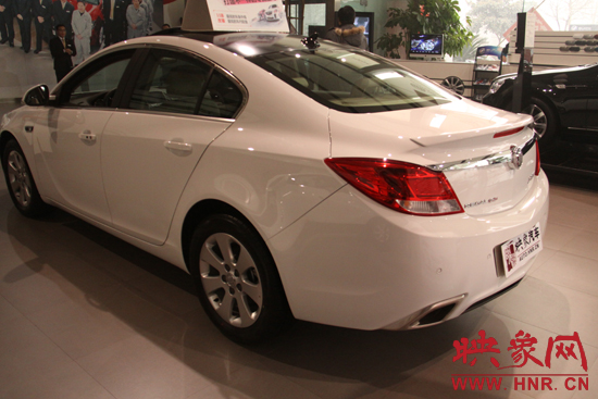 別克君威 別克君威