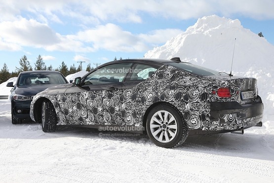 寶馬4系量產(chǎn)版內飾照 與新3系如出一轍 寶馬4系量產(chǎn)版內飾照 與新3系如出一轍